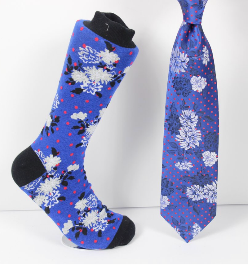 Verse  9 Tajmaha - 2 Black/Blue/Red/ White Floral Pattern Print Design Sock Combo