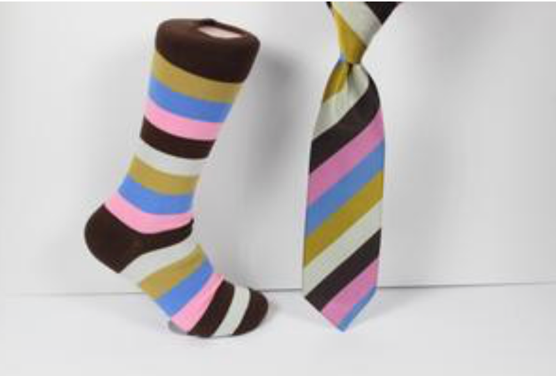 Verse 9 Gita-2 Brown/Gold/Light Blue/Pink/Ivory Design Sock Combo